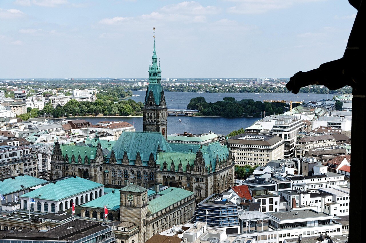 3660954_1280-Hamburg_Altstadt